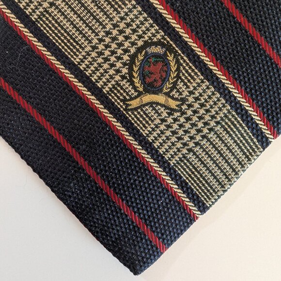 Vintage Tommy Hilfiger Blue, red and cream Striped Silk Tie - Made in USA - Picture 4 of 9